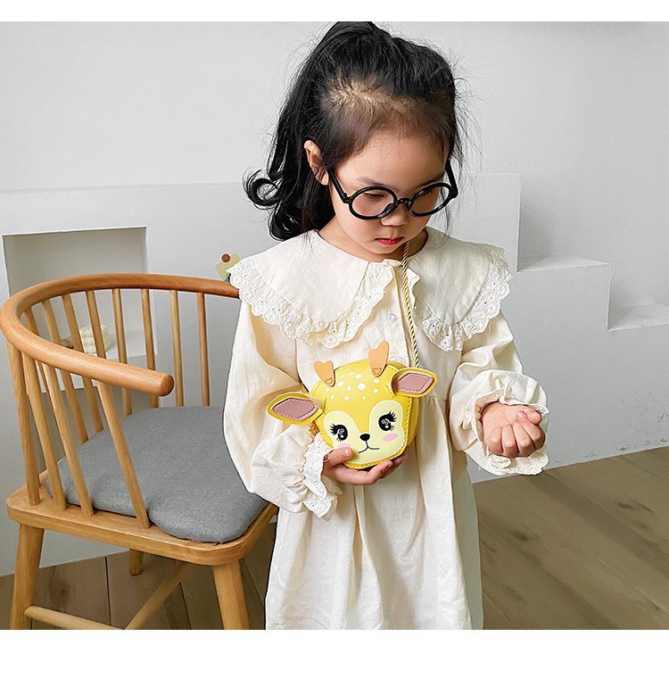 Adorable Kids Zipper Coin Purse with Cute Deer Face Design