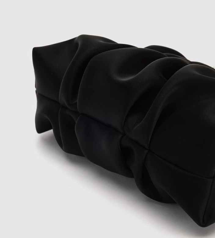 Stylish Pleated Shoulder Bags for Women in Soft Pastel Colors