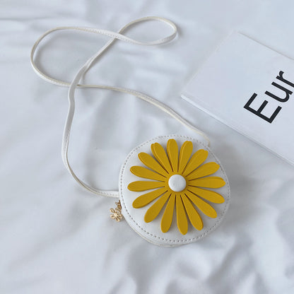 Daisy Flower Round Leather Coin Purse with Strap for Kids