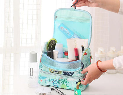 Large Floral and Tropical Print Nylon Zipper Washbag for Travel