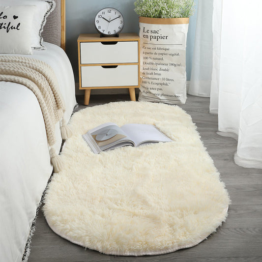 Fluffy Oval Polyester Bedside Rugs - Machine Washable Rug in 9 Bright Colors