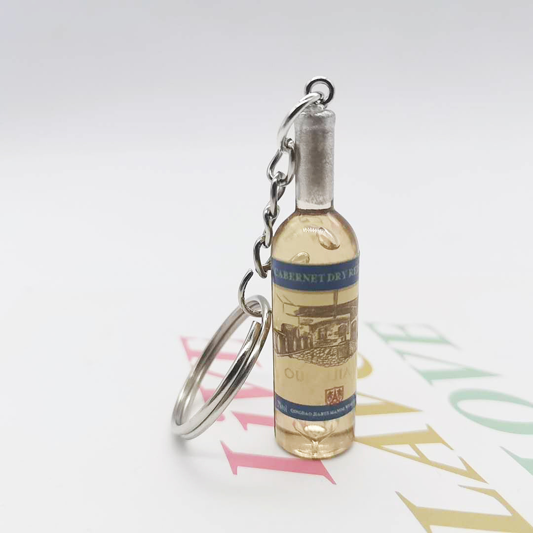 Creative wine bottle keychain