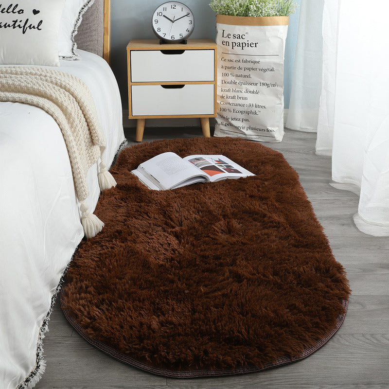 Fluffy Oval Polyester Bedside Rugs - Machine Washable Rug in 9 Bright Colors