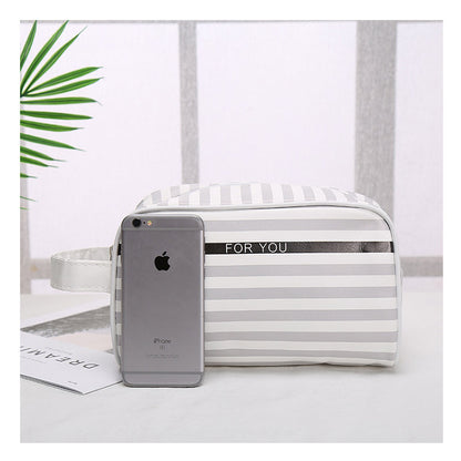 Striped & Arrow Print Portable Zipper Wash Bag for Women