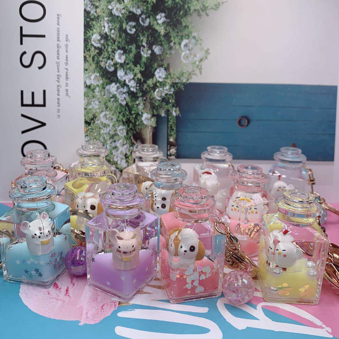 Creative Floating Quicksand Animal Keychain