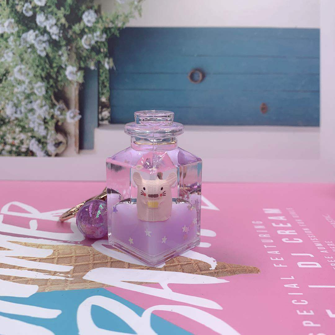 Creative Floating Quicksand Animal Keychain