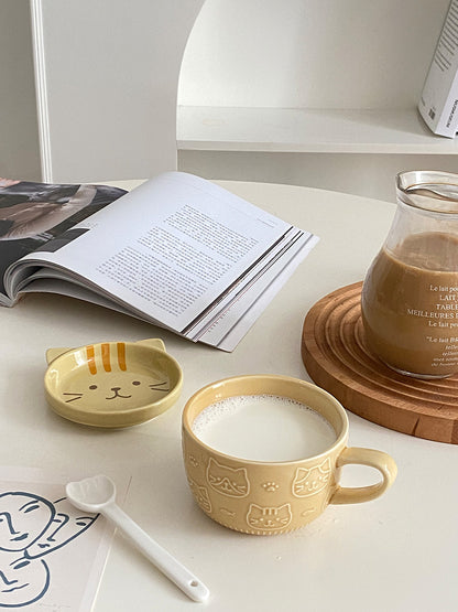 Vintage Ceramic Cat Mugs with Lid and Adorable Cat Face Design