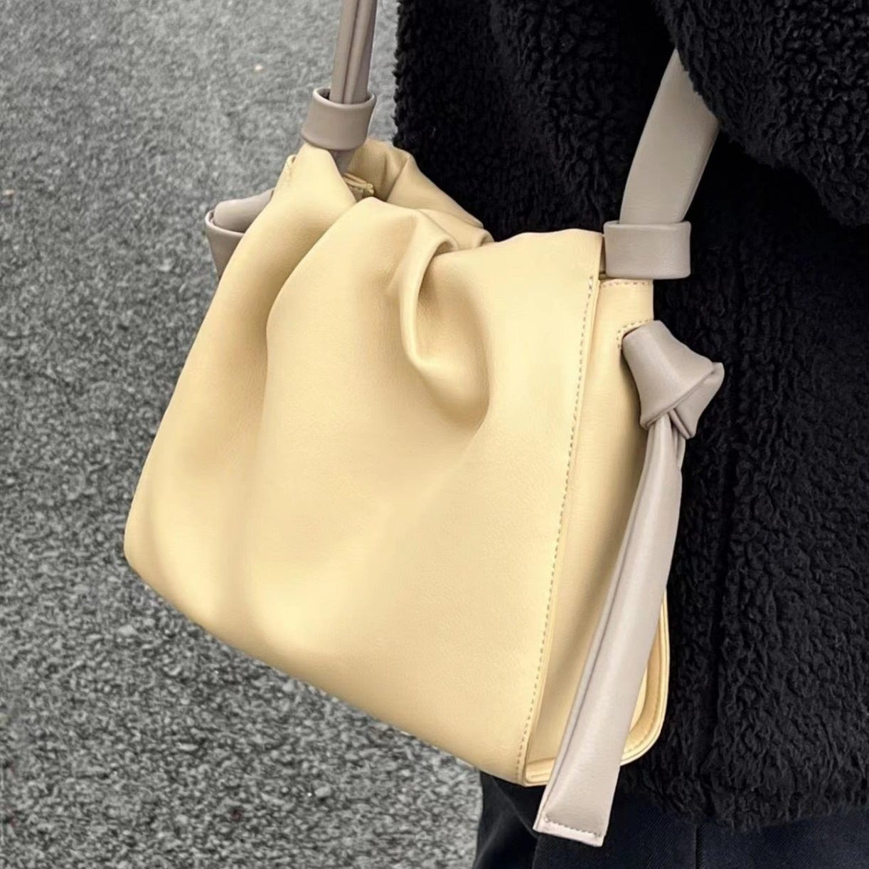 Fashion Color Contrast Over the Shoulder Bag for Women