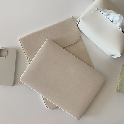 Minimalist Beige Laptop Sleeve Bag with Soft Protective Case