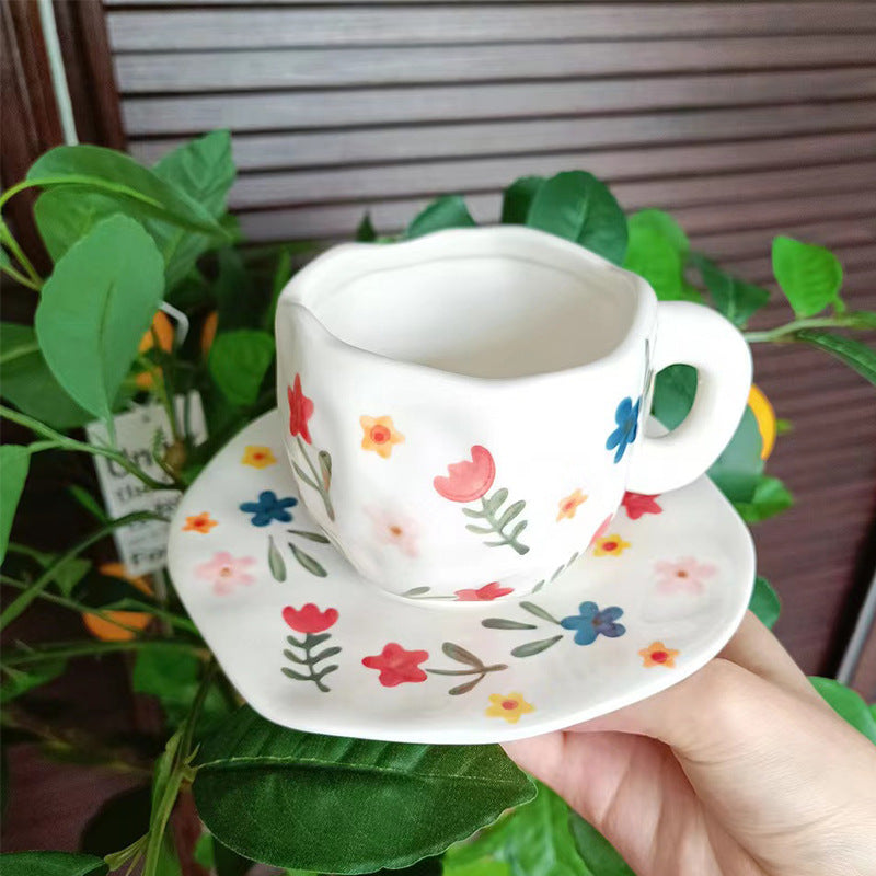 Retro Pinch Porcelain Cups with Plaid & Floral Tea Cups and Saucer Set